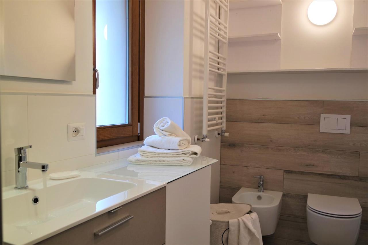 Ferienwohnung Casa Vacanze Loita Baveno Exterior foto