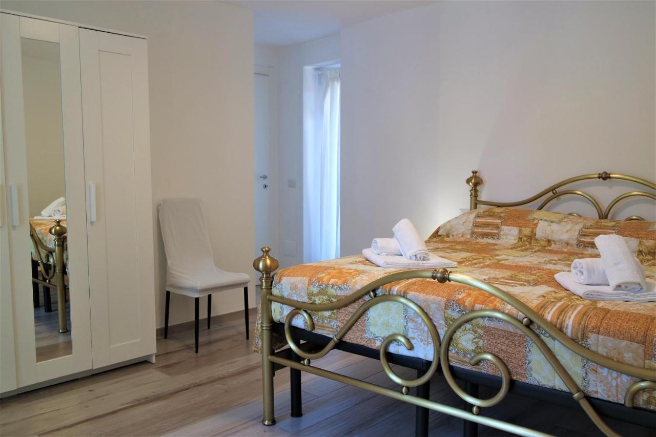 Ferienwohnung Casa Vacanze Loita Baveno Exterior foto