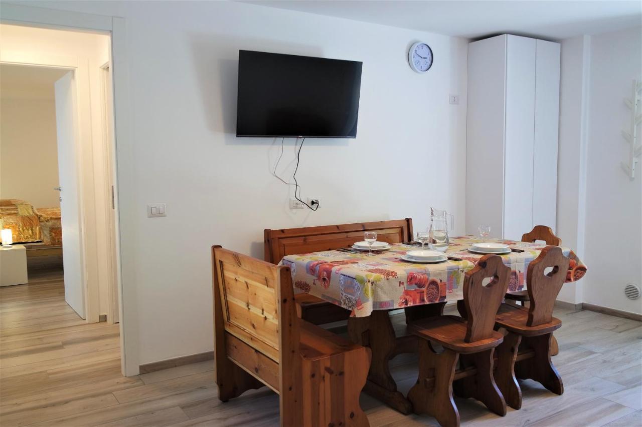 Ferienwohnung Casa Vacanze Loita Baveno Exterior foto